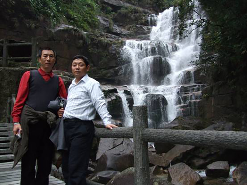 2009年3月份集團(tuán)工會組織全體員工外出旅游活動4.jpg